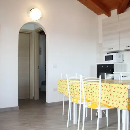 Ferienhaus Modern Chic Pool House 24 *